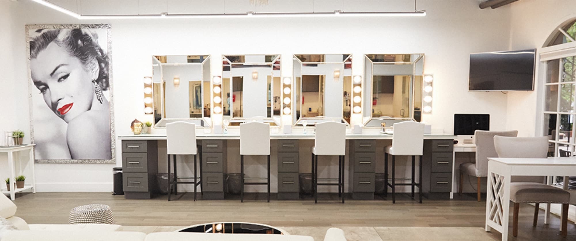 MLA studio — individual treatment stations